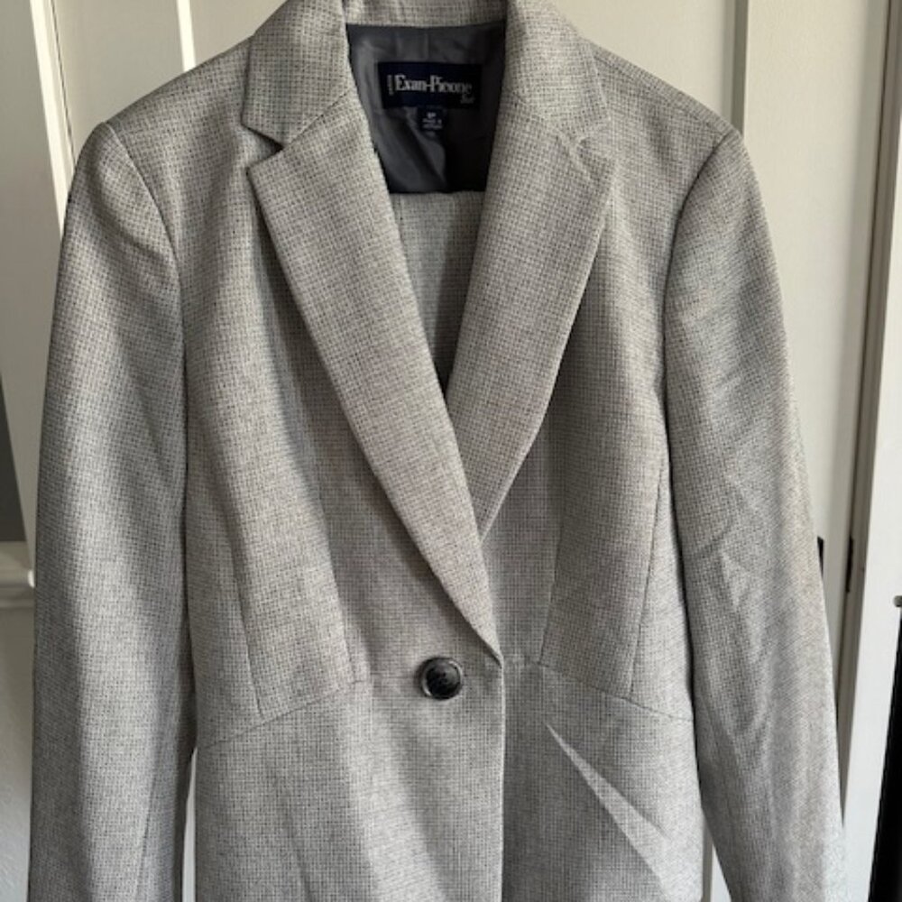 Evan- Picone Petite Suit Pant Suit Size 6P